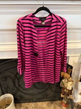 Ali Miles Striped Open-Front Cardigan in Hot Pink and Black
